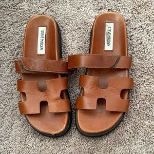 Steve Madden Tan Slide Sandals